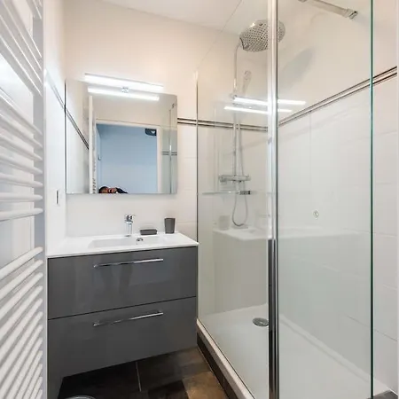 Luckey Homes - Avenue Emile Counord *